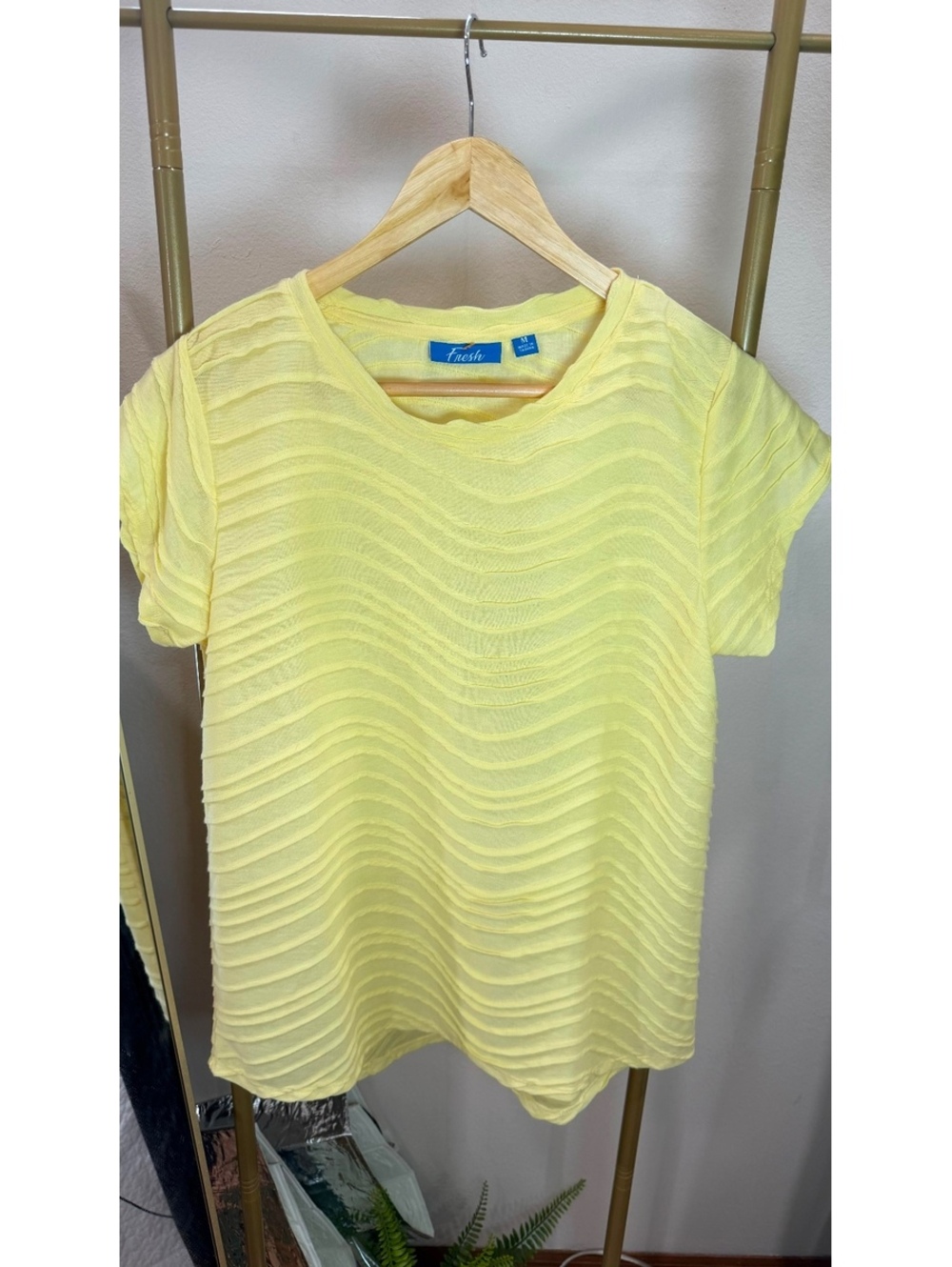 Size M Fresh  Lemon Yellow Textured Frill T-Shirt
